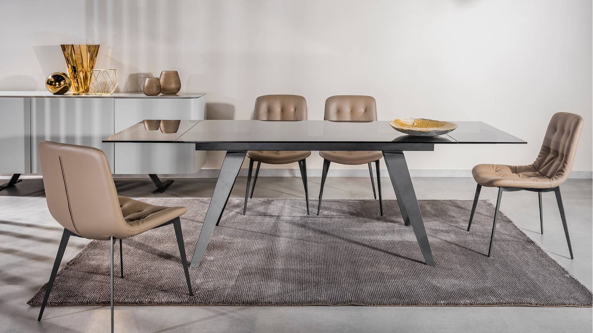 Krzesło Livori Home Ferrara Sand beżowe- aranżacja