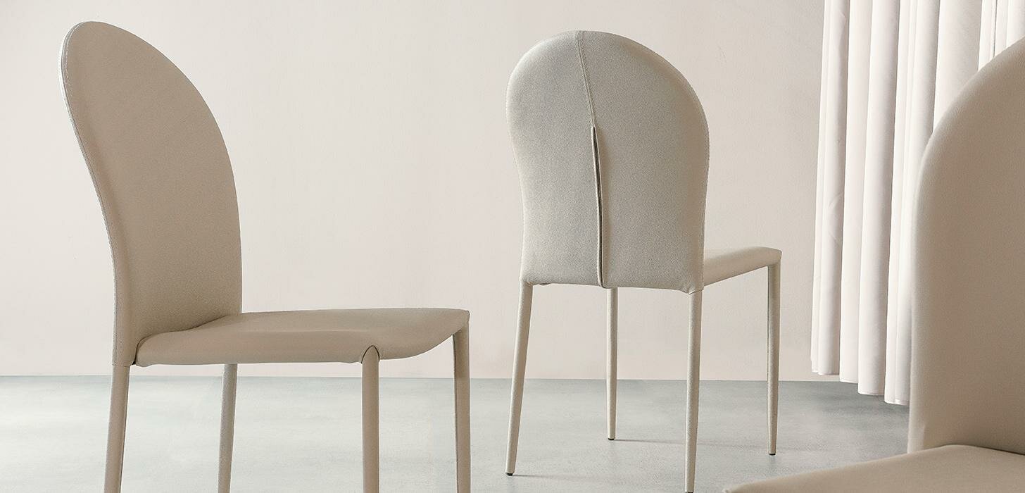 Krzesła do jadalni Livori Home Nove białe tapicerowane