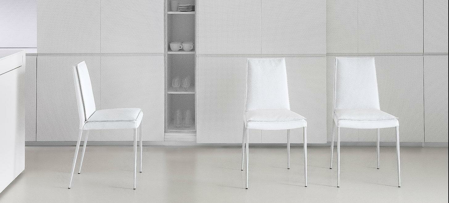 Krzesła do jadalni Livori Home Pagania białe tapicerowane