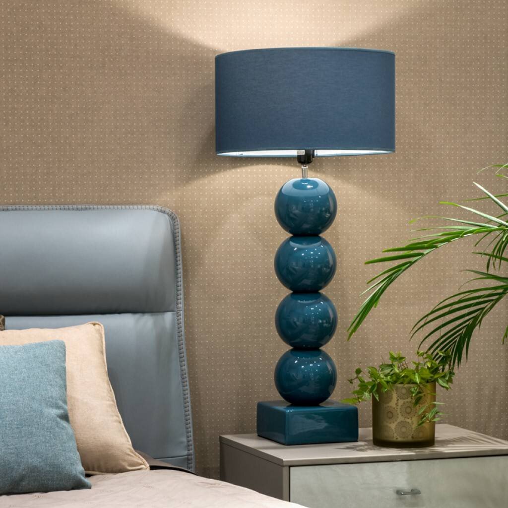Lampa stołowa Kler Accessories Bilba w kolorze niebieskim - aranżacja